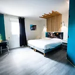 فندق Grand Cap Rooftop Pool آجد