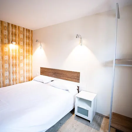 Grand Cap Rooftop Pool Hotel Agde