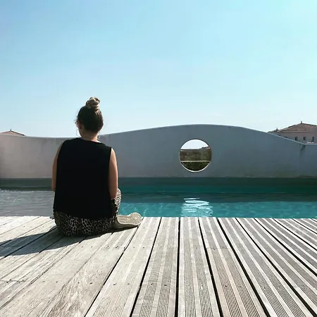 Grand Cap Rooftop Pool Hotel 2*