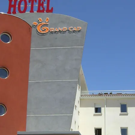 Grand Cap Rooftop Pool Hotel Agde